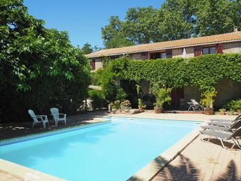 The Pool (4)
